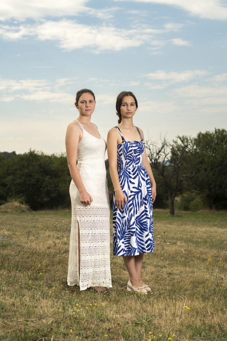 Web a 77 cm Nelly y Cristiana SA_3261